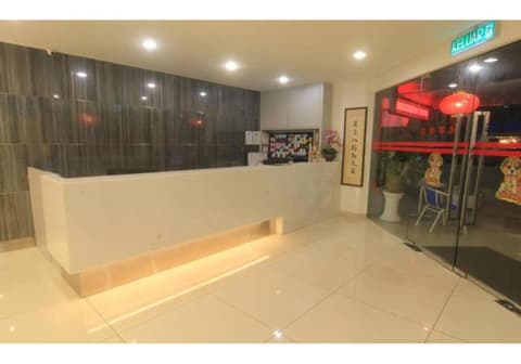 Hotel Hong Ping, Reception