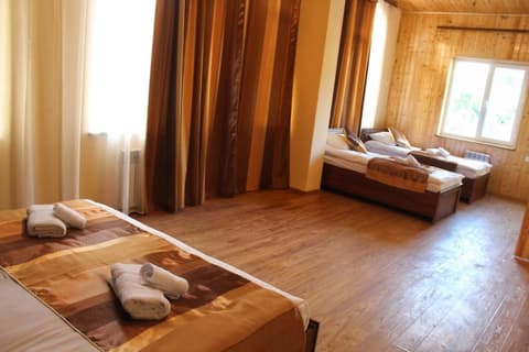 Kirch Hotel & Restaurant