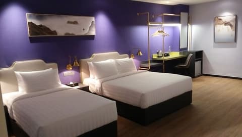 Le Embassy Hotel Georgetown