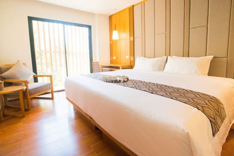 Lanna Thaphae Hotel