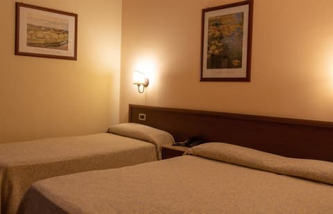 Hotel Gangi, Room