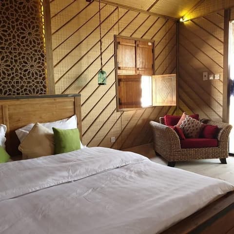 Sama Ras Al Jinz, Room
