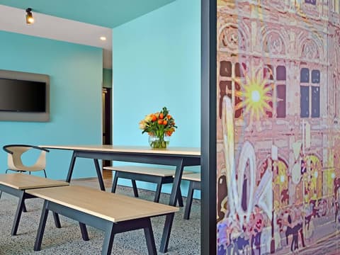 B&B Hotel Wien-Hbf, Dining