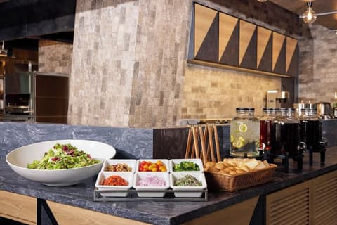 Hotel Villa Fontaine Grand Tokyo - Shiodome, Breakfast buffet