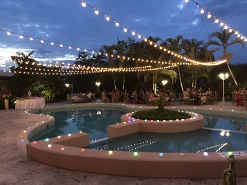 Summit Rainforest & Golf Resort