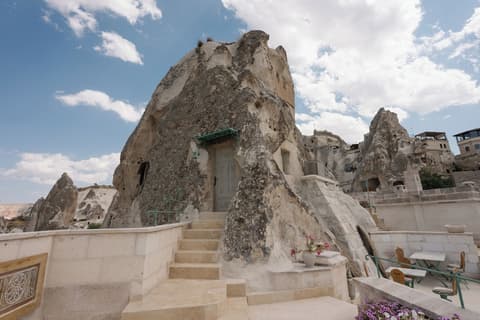 Cappadocia Cave Suites