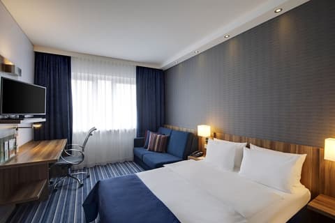 Holiday Inn Express Bremen Airport by IHG