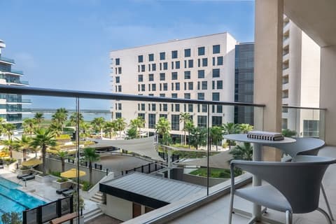 Staybridge Suites Abu Dhabi Yas Island by IHG