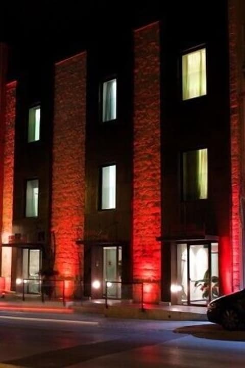 Hotel El Homs Palace, Front of property