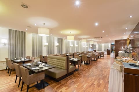 ACHAT Hotel München Süd, Breakfast area