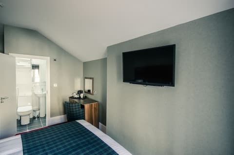 Royal West End Hotel