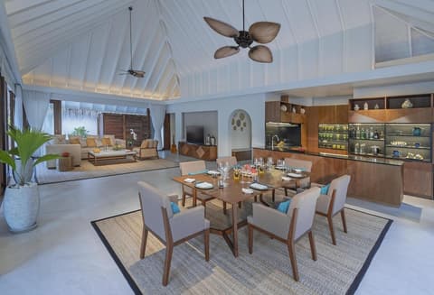 Anantara Kihavah Maldives Villas