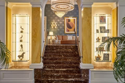 Grand Hotel Casselbergh Bruges, Interior entrance