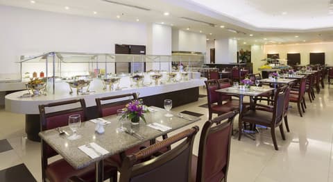 Bayview Hotel Langkawi, Breakfast area