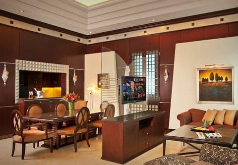 Raouché Arjaan by Rotana