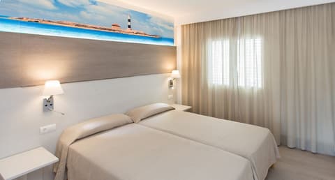 Apartamentos Typic Art