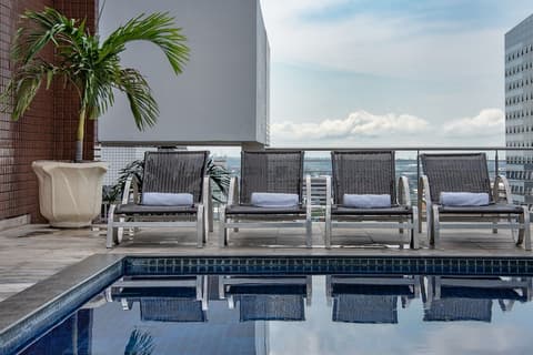 Hotel Adrianópolis All Suites