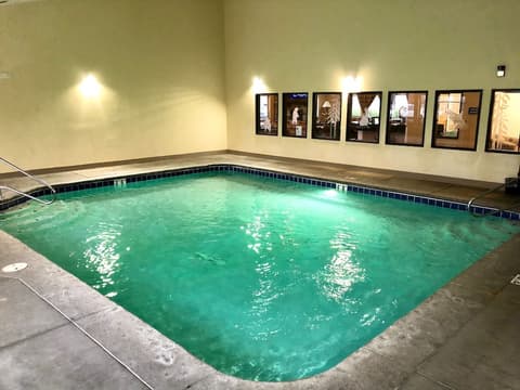 Quality Inn Selah North Park, Indoor pool