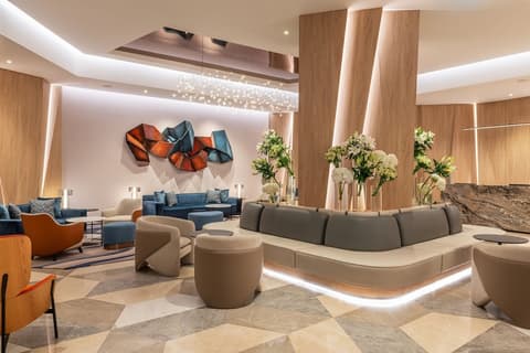 Sheraton Mall of the Emirates Hotel, Dubai, Reception