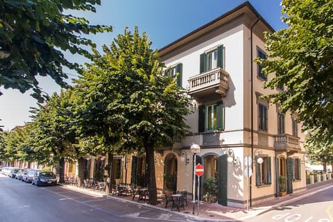 Hotel Da Vinci, Front of property