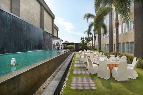 Aston Denpasar Hotel & Convention Center, Outdoor pool