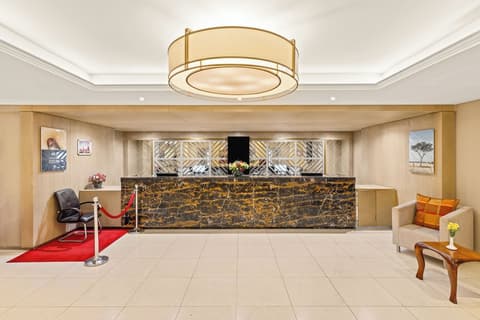 Mercure Nairobi Upper Hill, Reception