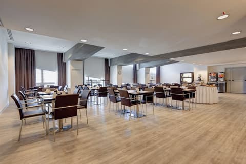 iH Hotels Roma Z3, Breakfast area