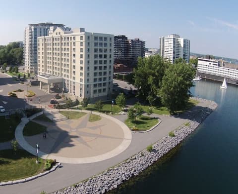 Residence Inn by Marriott Kingston Water's Edge