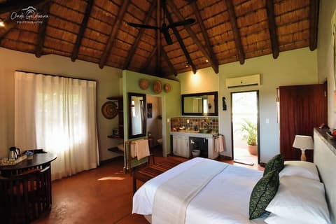 Mohlabetsi Safari Lodge, Room