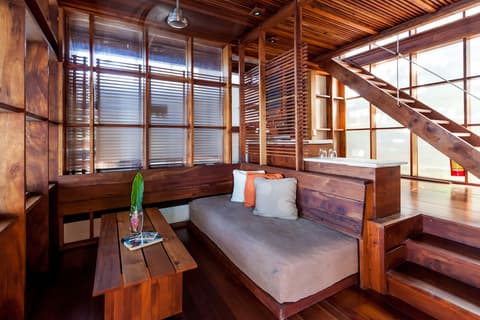 Jicaro Island Lodge Member of the Cayuga Collection, Living area