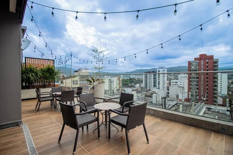 Hotel Soratama, Restaurant