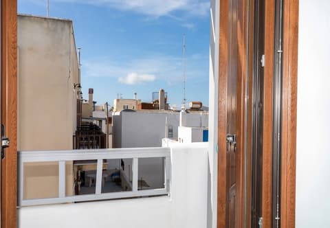 Depis Place & Apartments