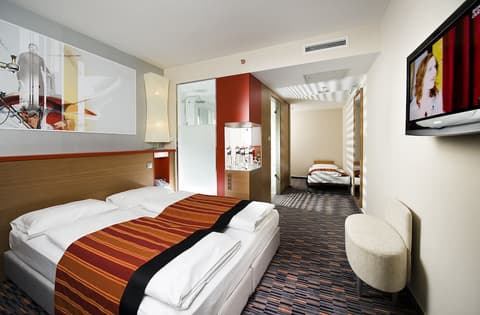 Royal Park Boutique Hotel, Room