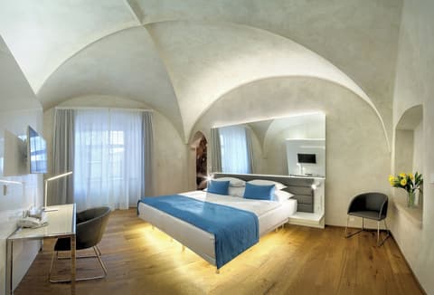 Bishop's House, Room