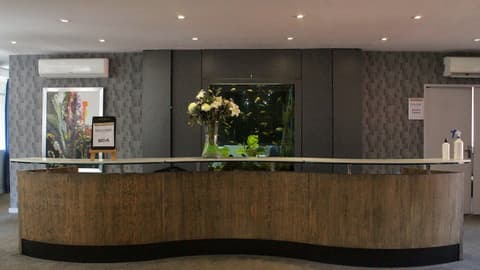 Reef Hotel