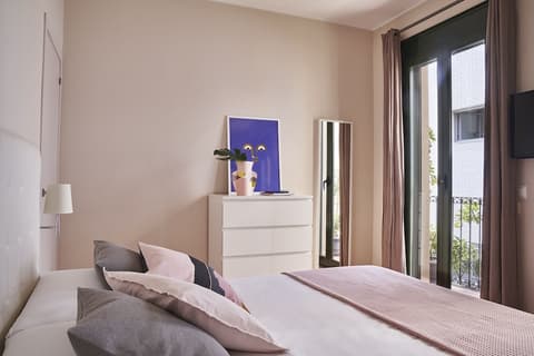 Lugaris Rambla - Apartments, Room