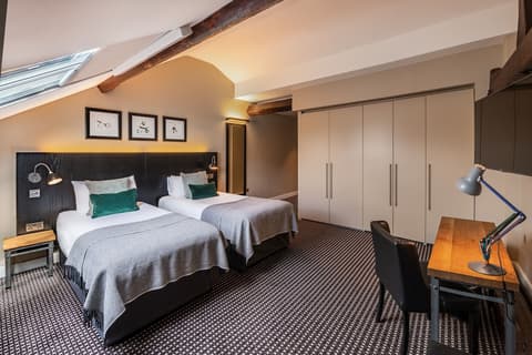 The Resident Liverpool, Room