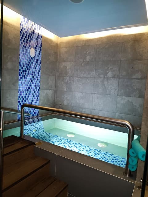 DoubleTree by Hilton Bogota Salitre AR, Indoor spa tub
