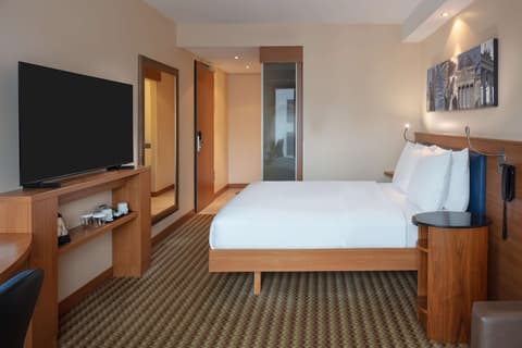 Hampton by Hilton Berlin City West, Room