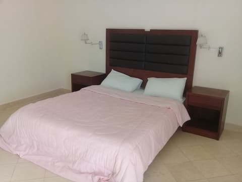 Carlton Luxury Resort