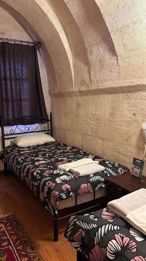 Nature Park Cave Hotel