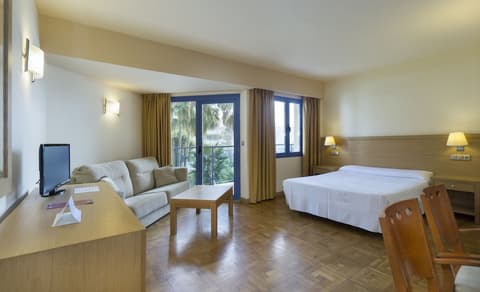 MS Apartamentos Puerto Marina