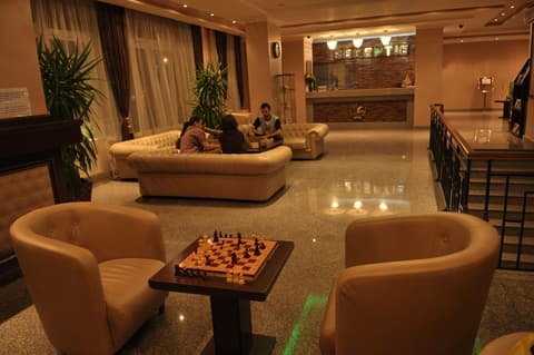 Hotel Megalos