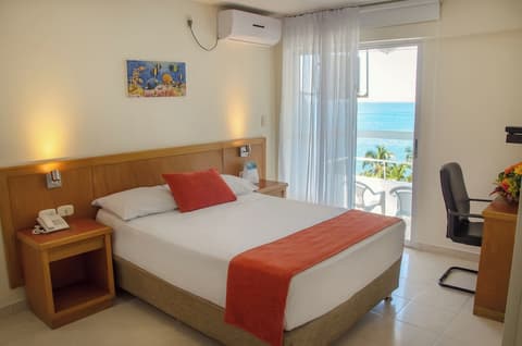 Hotel be La Sierra, Room