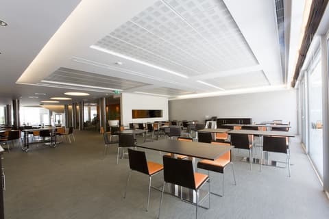 Hotel Praia, Restaurant