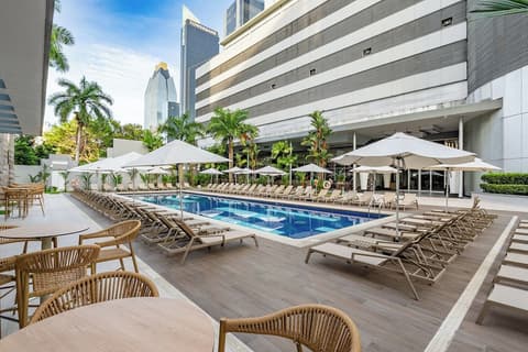 Hotel Riu Plaza Panama, Pool