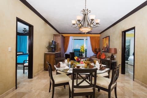 Villa del Palmar Cancun Luxury Beach Resort & Spa