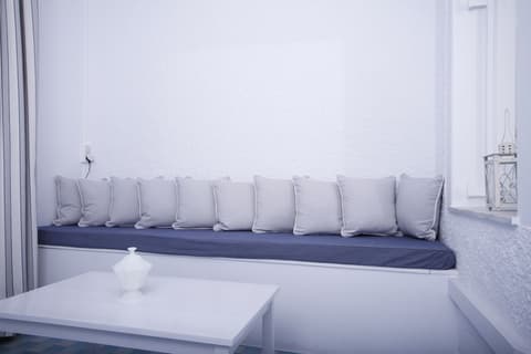 Kafieris Blue Studios