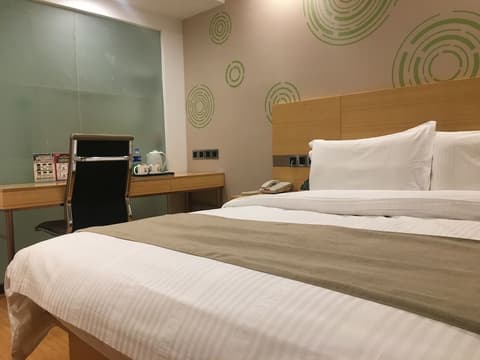 GreenTree Inn Shanghai Hongqiao Airport Hotel