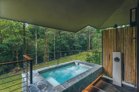 El Silencio Lodge and Spa, Terrace/patio